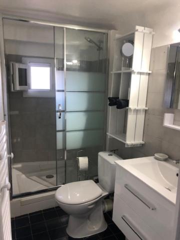 Le Petit Saint Clair Apartment Trigance Luaran gambar