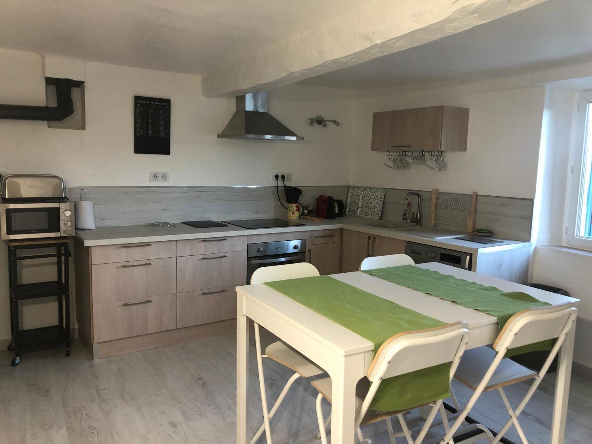 Le Petit Saint Clair Apartment Trigance Luaran gambar
